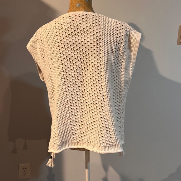 Lilly Pulitzer Renee Poncho Crochet Top Tassel Coverup Pullover - Picture 5 of 7